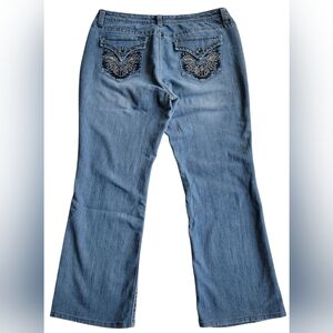 Nine West Bling Embroidered Bootcut Jeans Sz 12 Distressed Light Wash